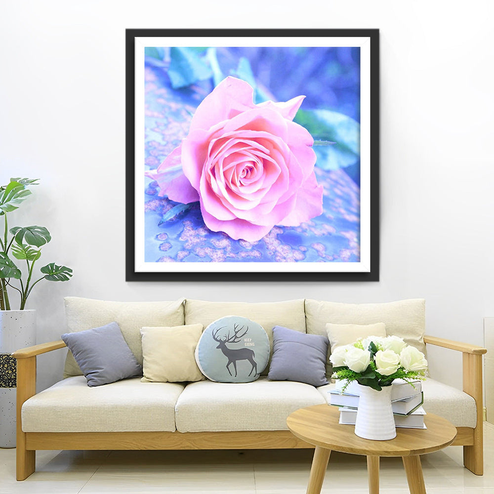 Teer Roosje op Blauwe Achtergrond Diamond Painting