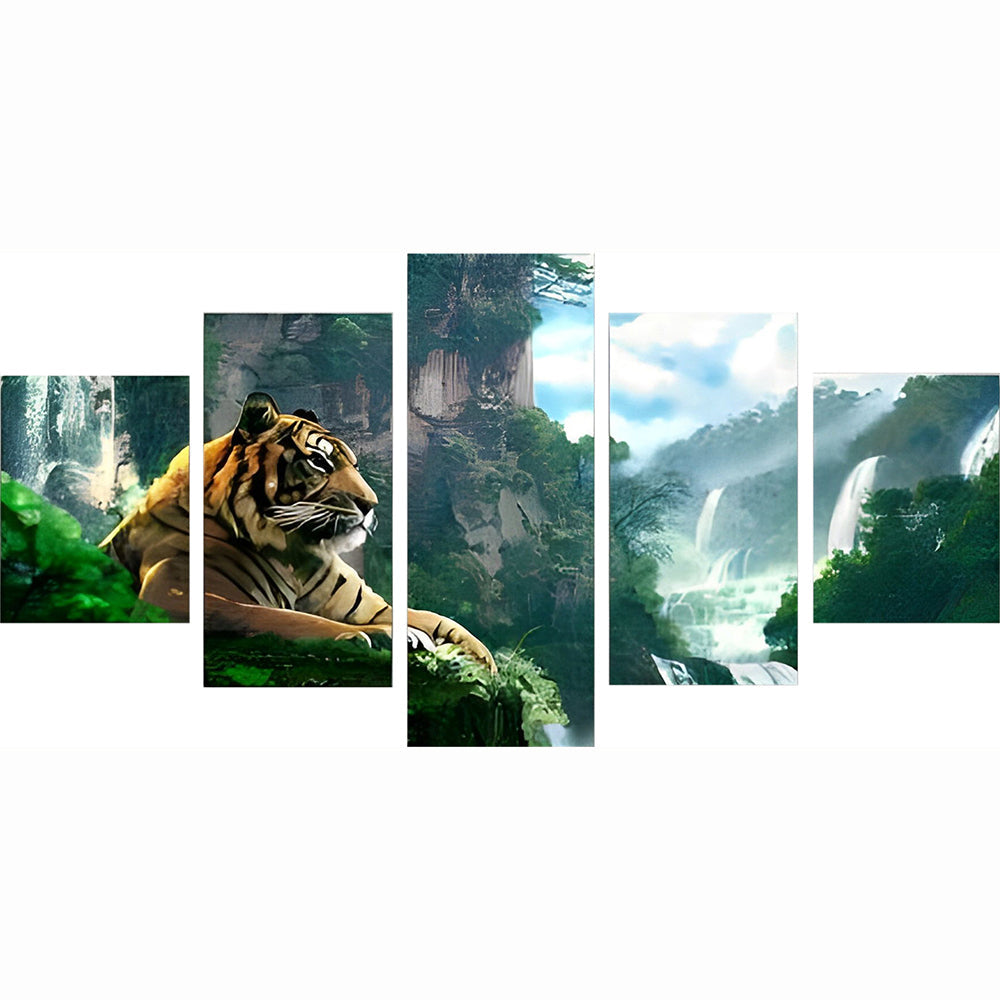 Tijger in het waterval- en bergendecor 5 Platen Diamond Painting