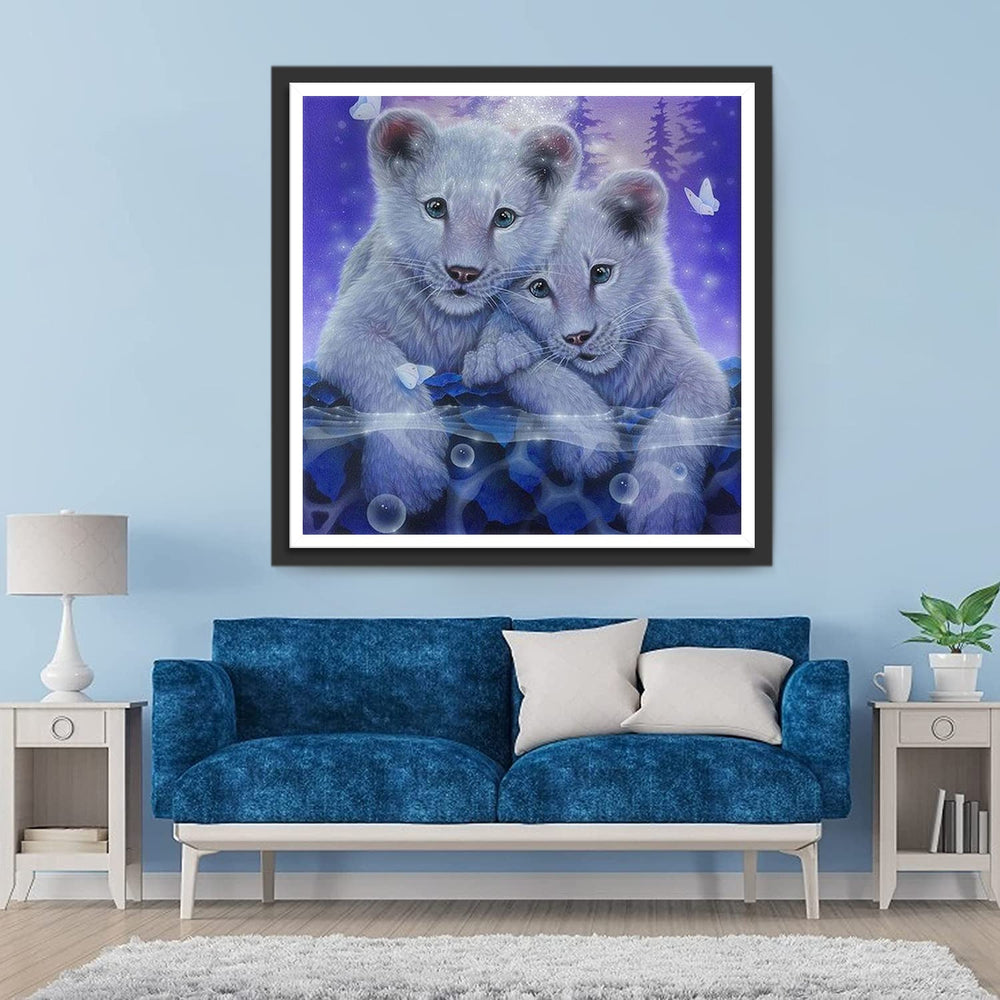 Twee Kleine Witte Leeuwtjes Diamond Painting