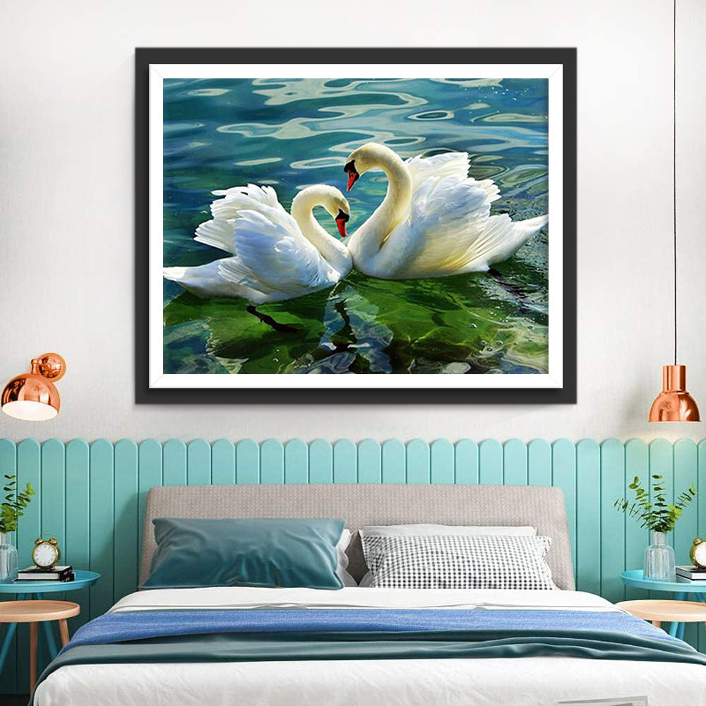 Twee Witte Zwanen op het Meer Diamond Painting