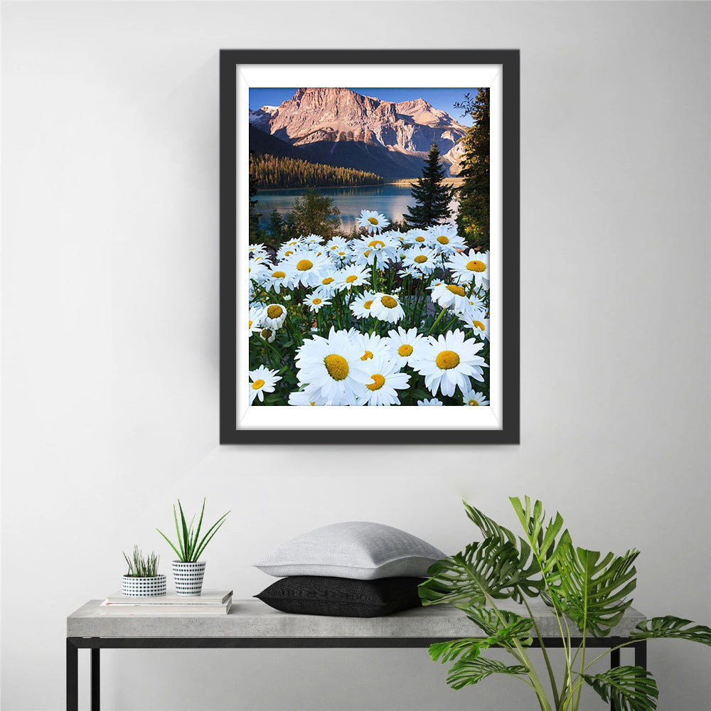 Verre Bergen met Bloemenweide op de Voorgrond Diamond Painting