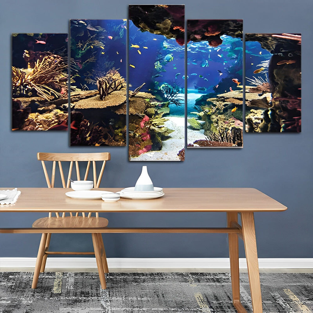 Vierdelig Kunstwerk van een Aquarium boven de Eettafel Diamond Painting