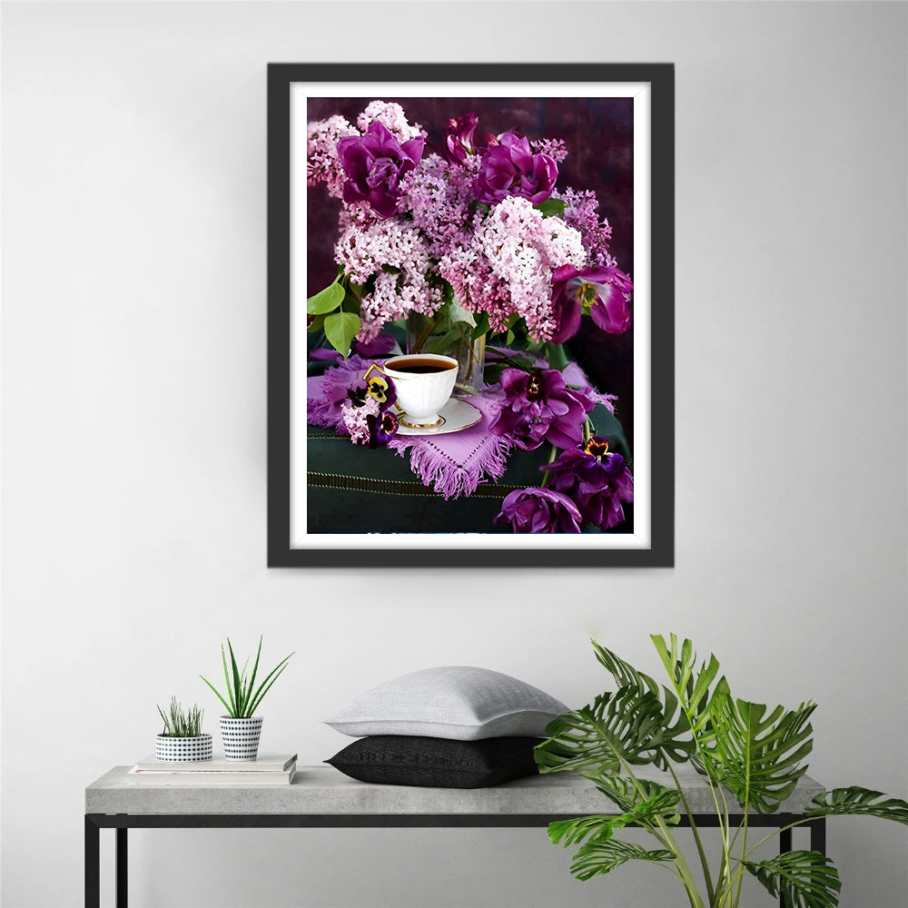Weelderige Seringen en Kopje Koffie Diamond Painting