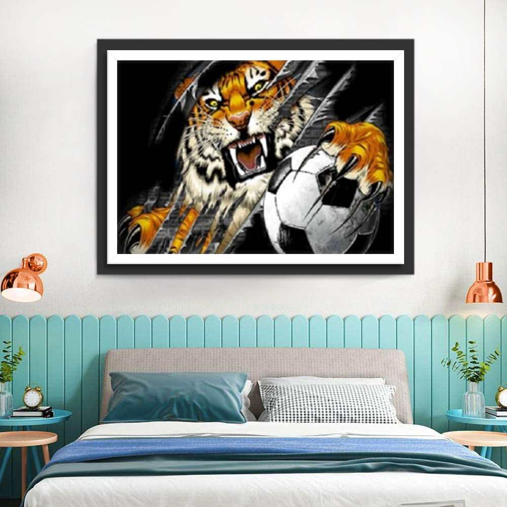 Wilde Tijger Vangt Voetbal Diamond Painting
