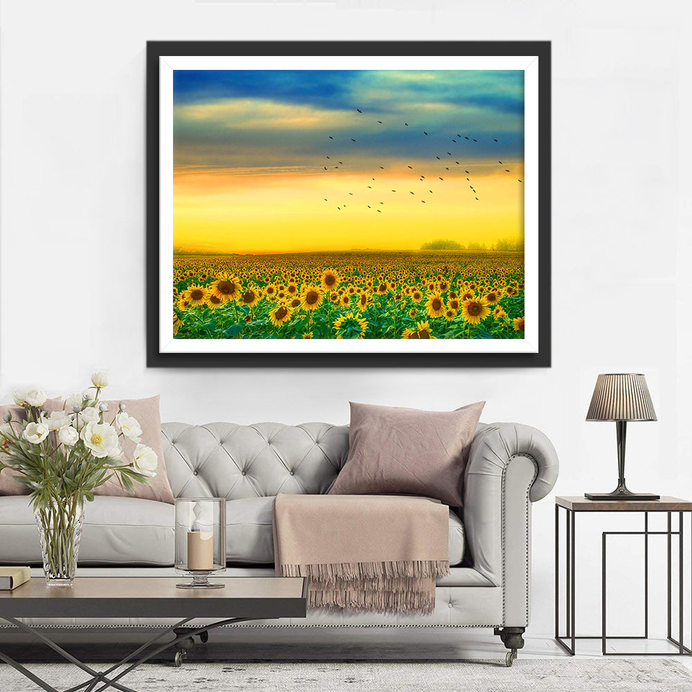 Zonnebloemenveld en Vogels onder een Blauw-Gele Hemel Diamond Painting