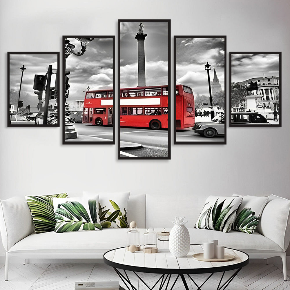 Zwart-Wit Londen met Rode Vleug boven de Donkere Bank 5 Platen Diamond Painting