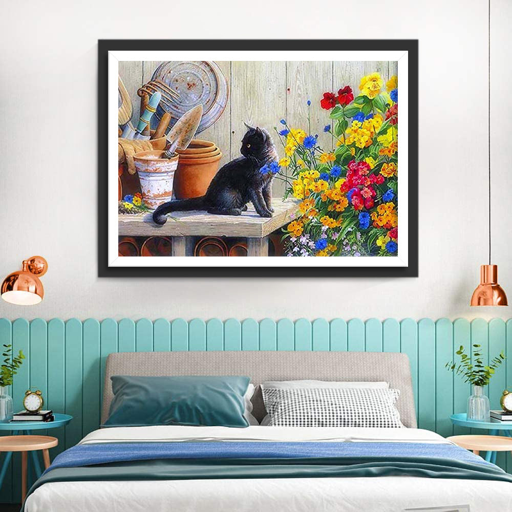 Zwarte Kat en Bloemen op de Werkbank Diamond Painting